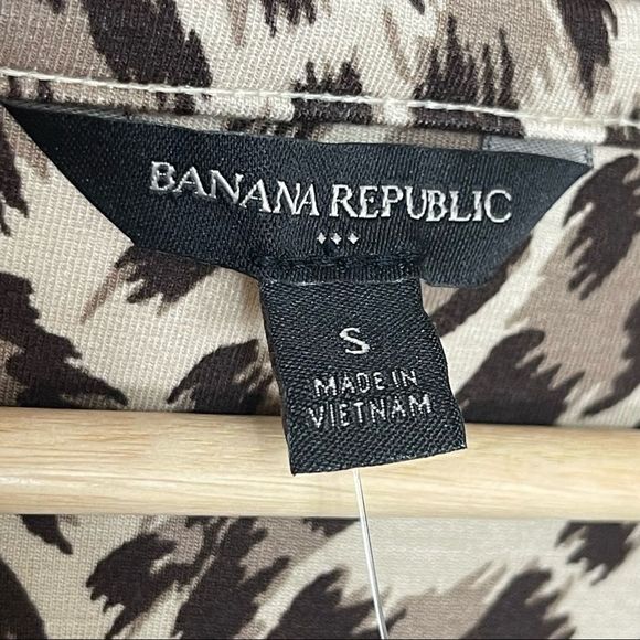 Banana Republic Womens Sz Small Henley Bodysuit Leopard Animal Print Long Sleeve - Picture 9 of 10